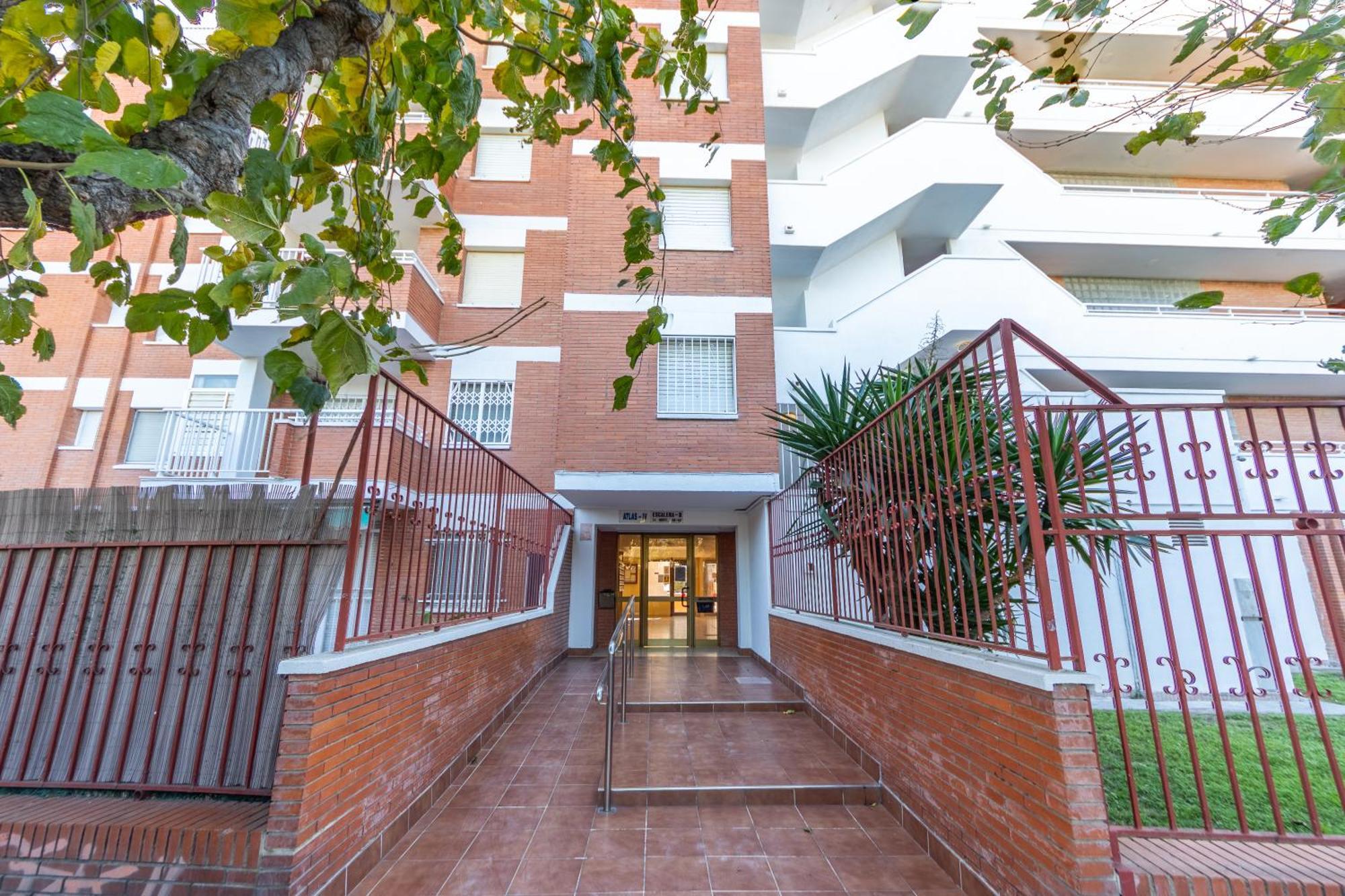 Apartamentos Atlas IV Salou Luaran gambar
